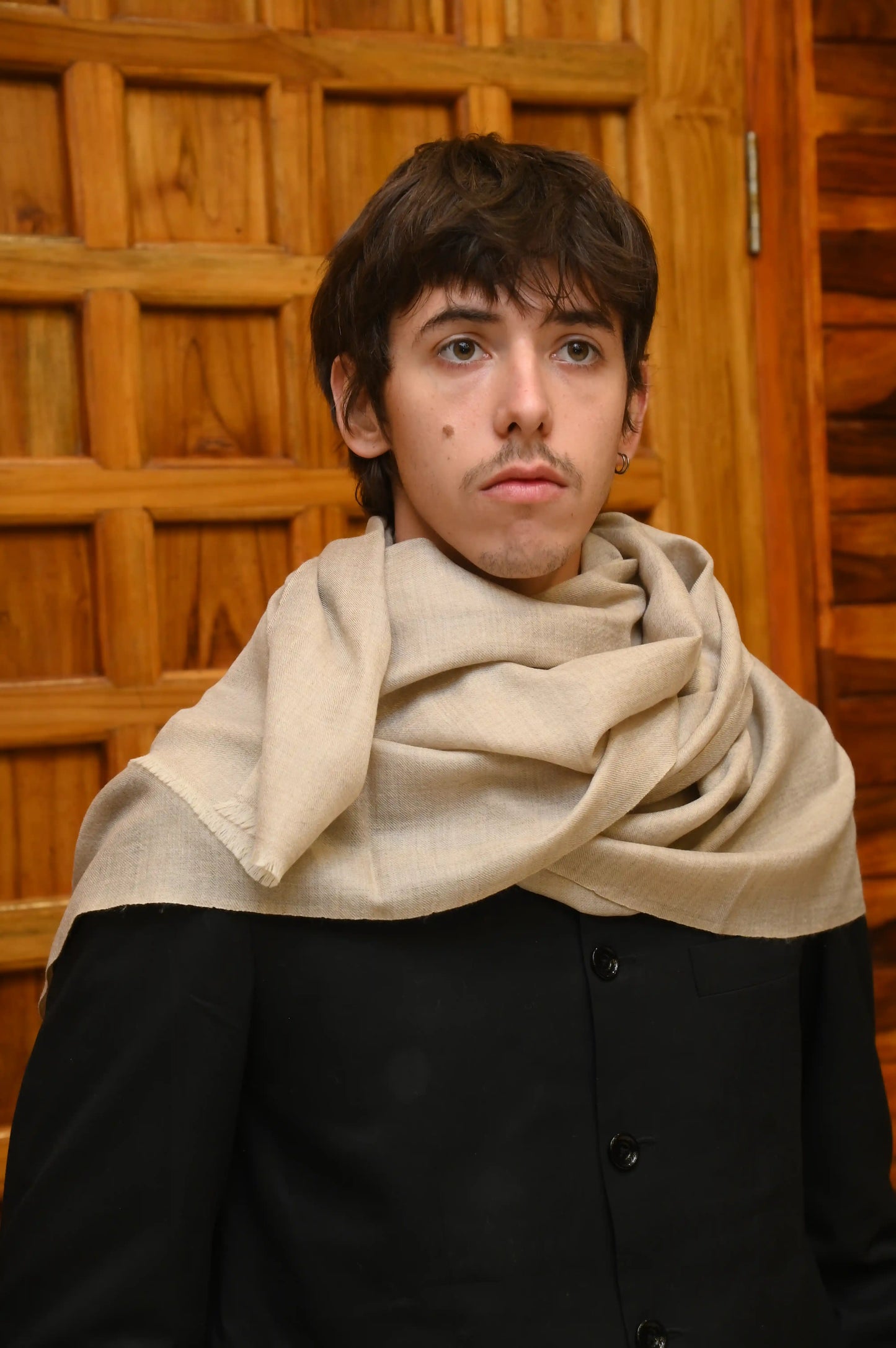 Handwoven Cashmere Scarf (White)